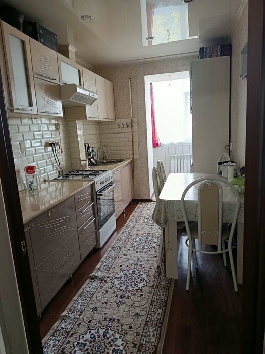 Продам трёхкомнатную квартиру