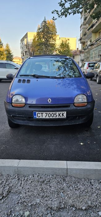 Рено Туинго бензин