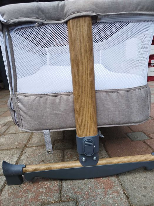 Patut Co-Sleeper si Balansoar Bebe, reglabil pe inaltime, functie anti-reflux - Gri/Bej