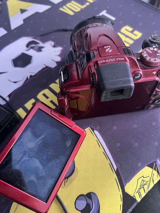 Nikon Coolpix P520 – roșu