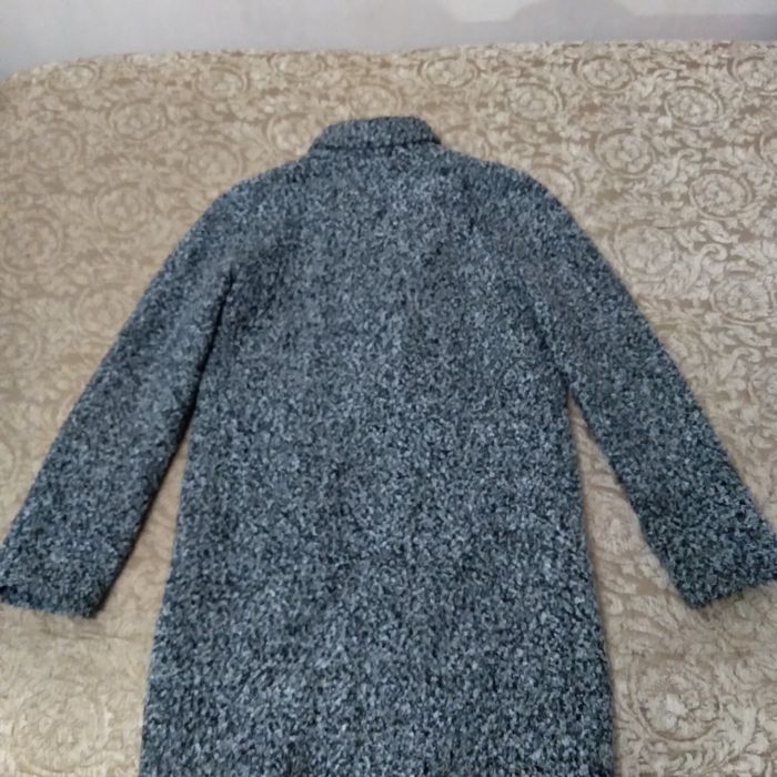 пальто женское  .