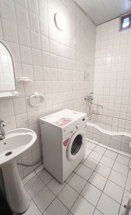 Uchastka sotiladi chorsuda