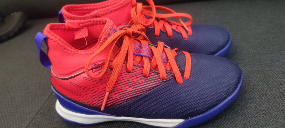 Vând ghete fotbal copii mărime 28