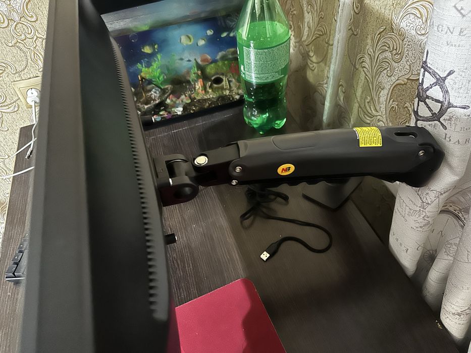 benq zowie xl2411p + кронштейн