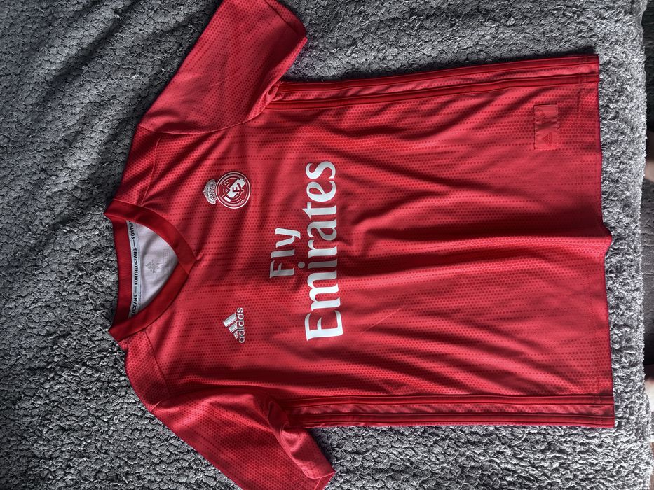 Футболни оригинални тениски