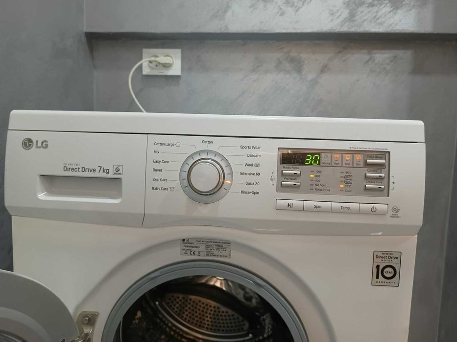 Пералня LG 6 Direct Drive, 7 кг