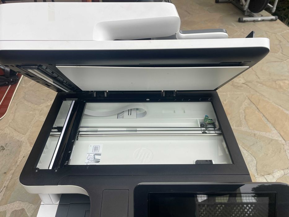 VAND Multifunctional HP LaserJet MFP M527m