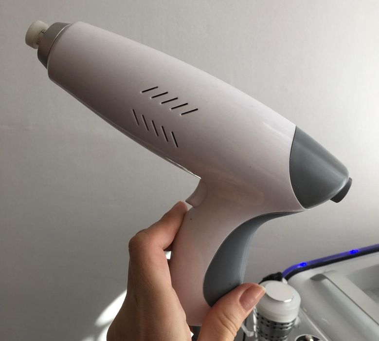 Косметологический аппарат