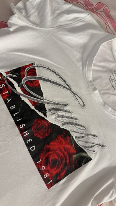 Оригинална дамска тениска GUESS