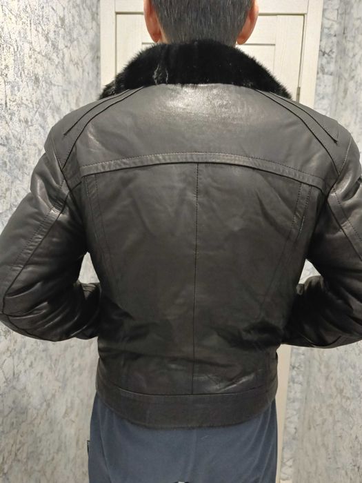 Продам кожаная дублёнка Турция