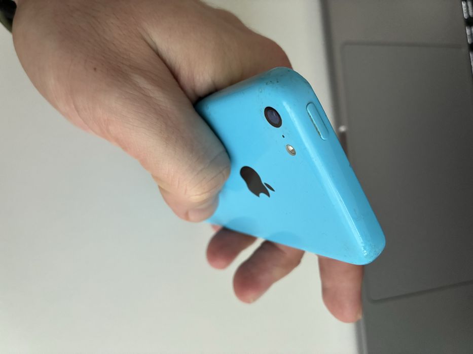 iPhone 5c Blue като нов