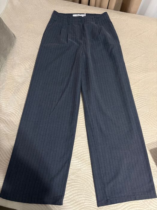 Дънки Zara, Stradivarius