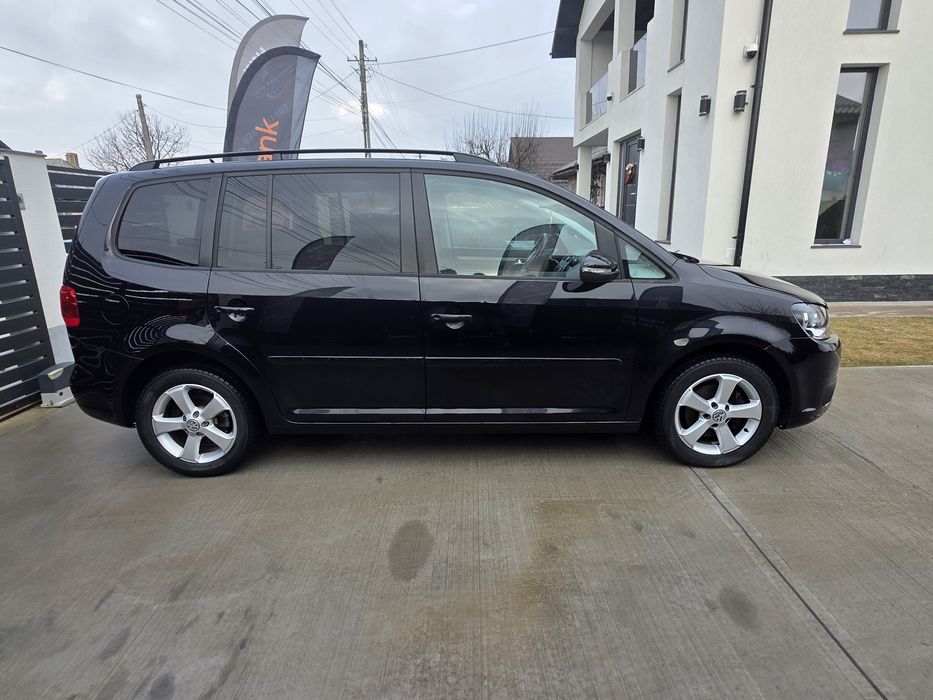 Volkswagen touran 1.6 disel 105 cp 7 locuri