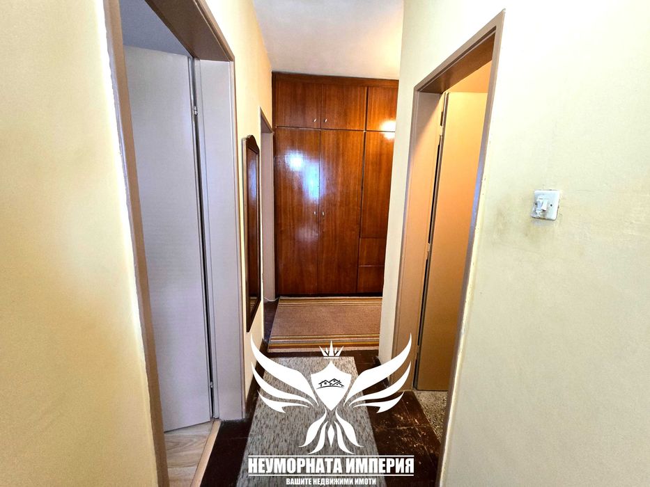 Продавам тристаен апартамент с площ от 62кв.м. на  8 етаж в гр.Асеновград кв.Запад