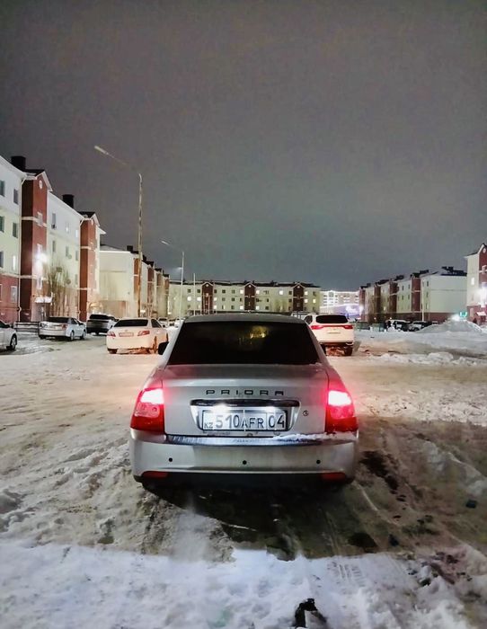 Приораааа седан продам