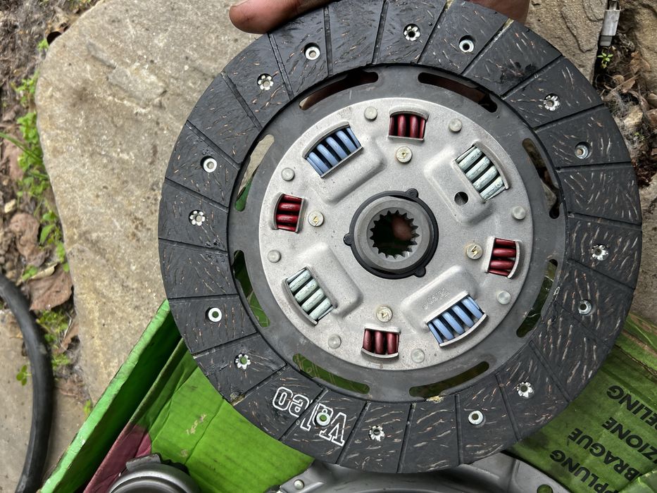 Съединител Valeo 803718 чисто нов