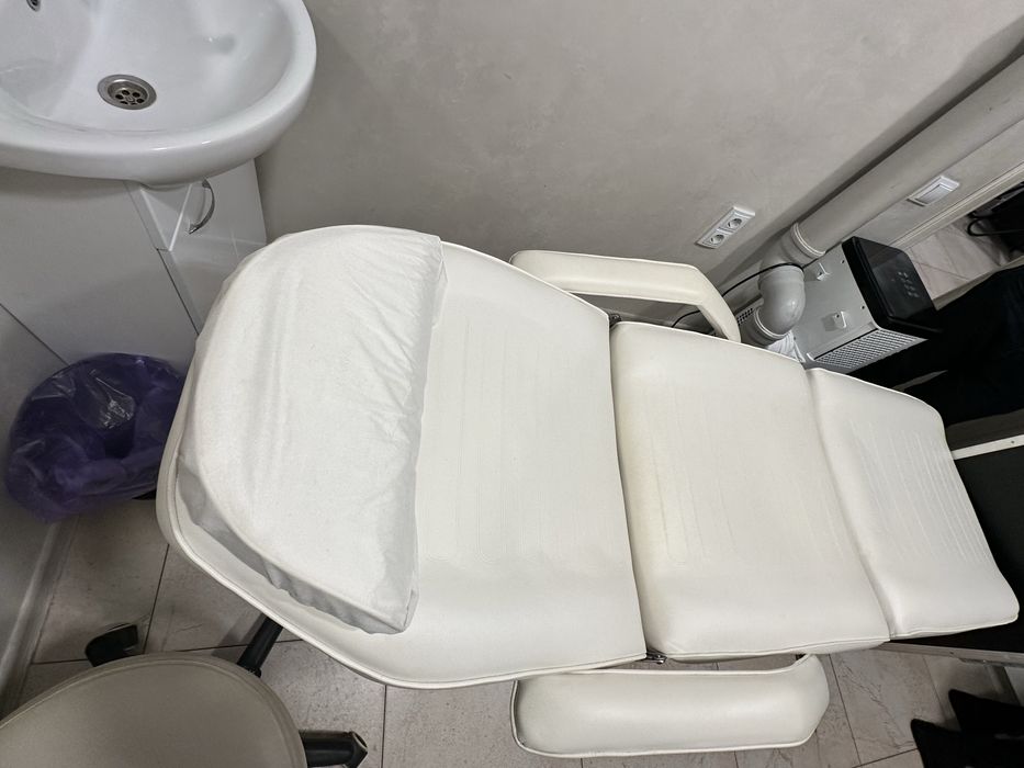 Косметологическая кушетка