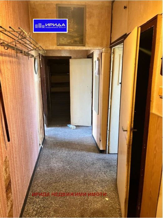 Продава се Тристаен апартамент в София, Свобода - 63 кв.м за 1874 €/кв.м - Снимка #2