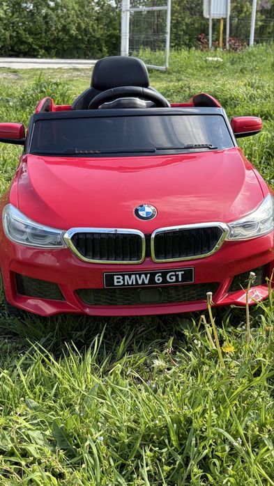 Masinuta BMW electrica