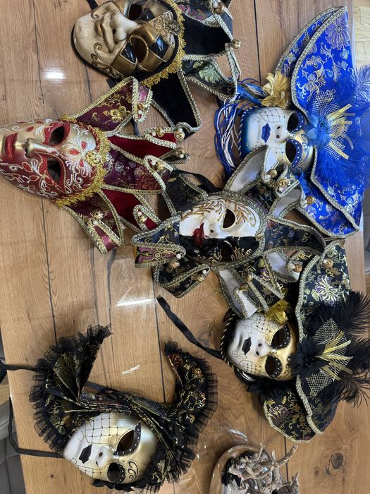 Веницианская маска