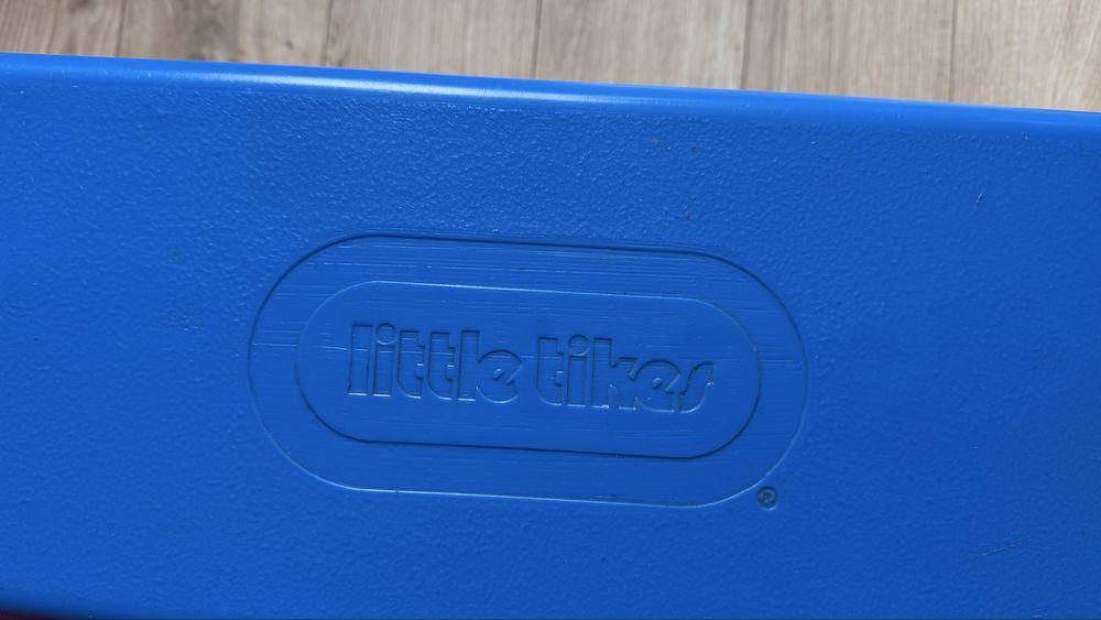 Бюро Чин Маса за Ученик Little Tikes