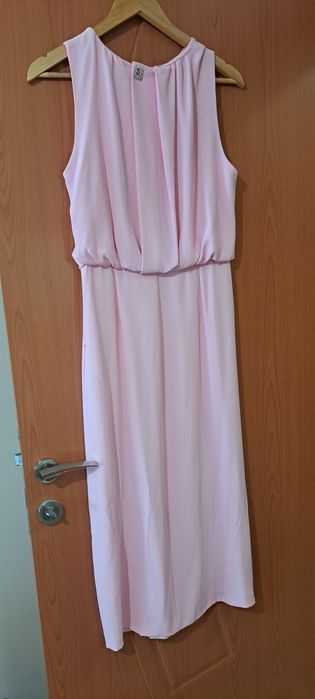 Розова рокля Zara