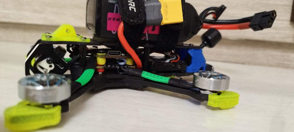 Продам fpv дрон на walksnail