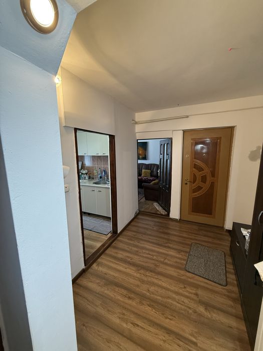 Vand apartament 2 camere, centrala gaz, str. Cuza Voda, Corabia