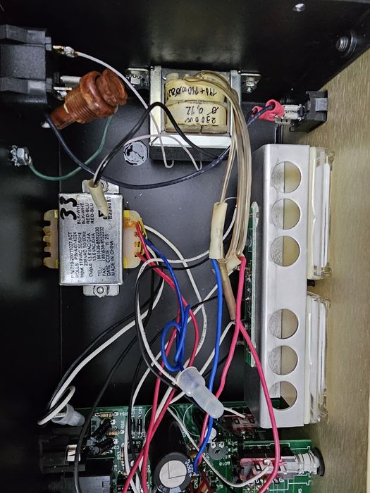 Ламповый стерео-компрессор BELLARI RP583