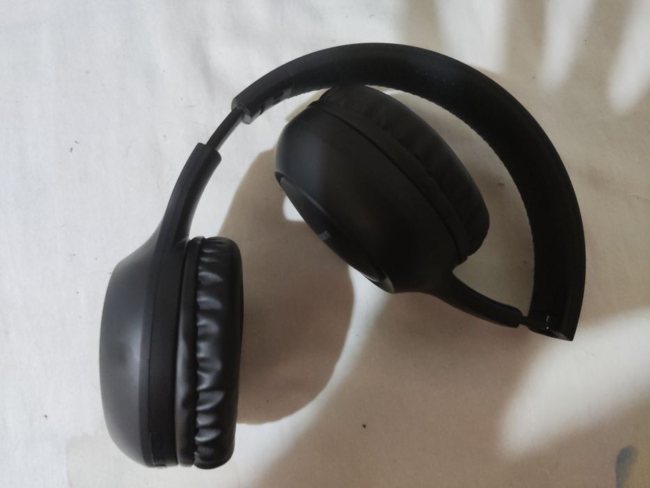 Беспроводные наушники borofone