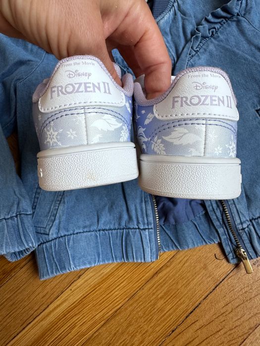 Дънково якенце 104 размер и маратонки adidas 24номер