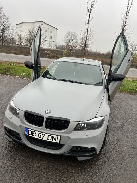 Vand bmw 320i benzina stare tehnica foarte buna