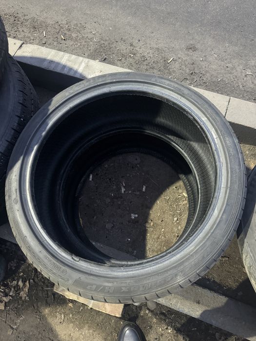 275/35/19зад 245/35/19 перед