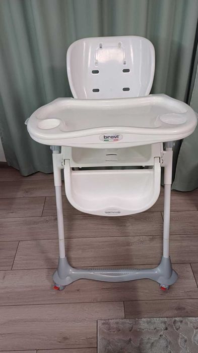 Стол за хранене BREVI