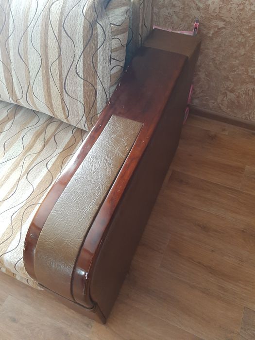 диван в хорошем состоянии