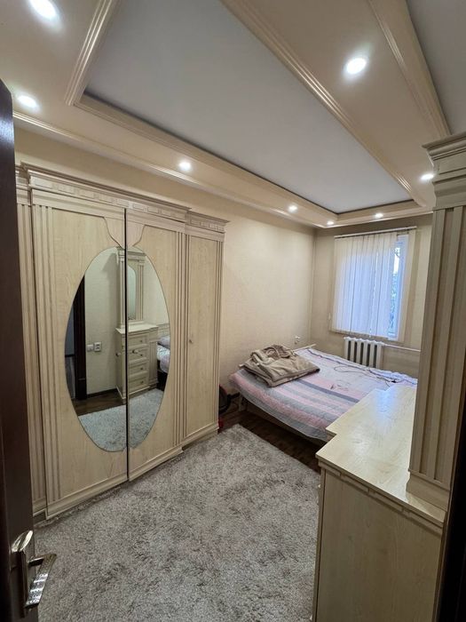 Chilonzor tumani 16-kvartal srochna kvartira