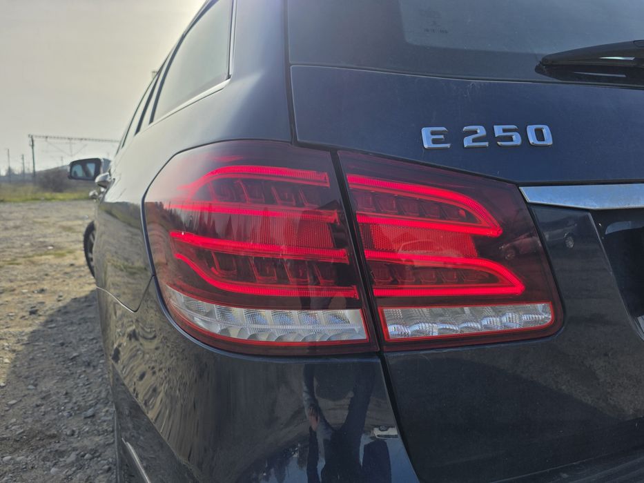 Tripla Mercedes E Class W212 Facelift Stop Mercedes W212 Break