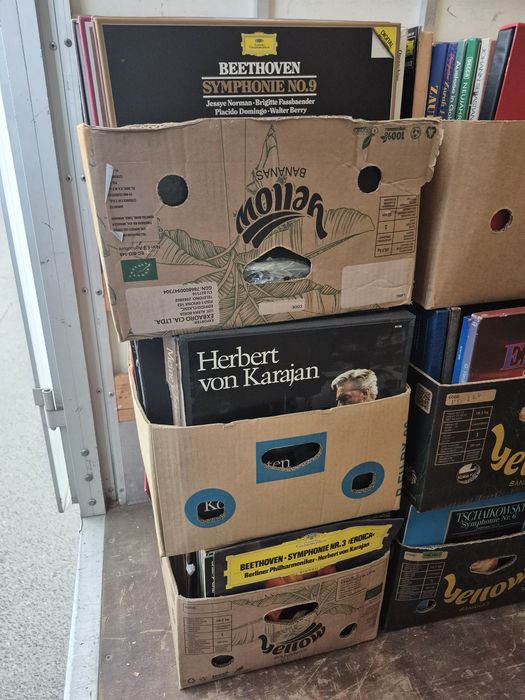 Vând Lot 300lp Discuri Vinil colectie muzica clasica Artiști celebrii