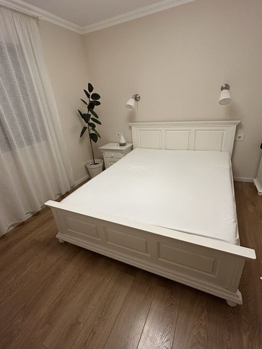 Pat dublu de lemn 160x200