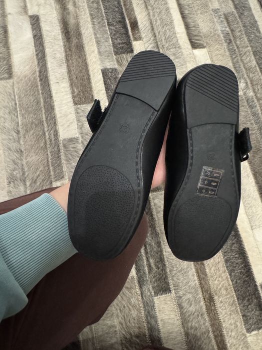 Pantofi negri mary jane noi, marimea 28