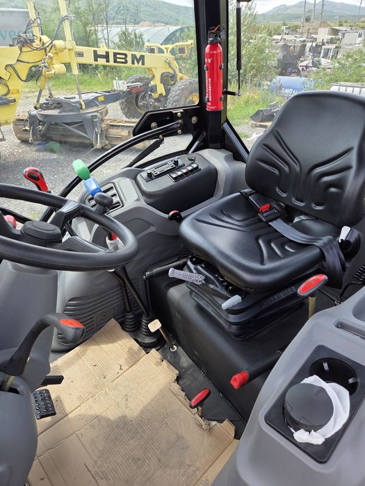 Vând Tractor de 90 Cai putere