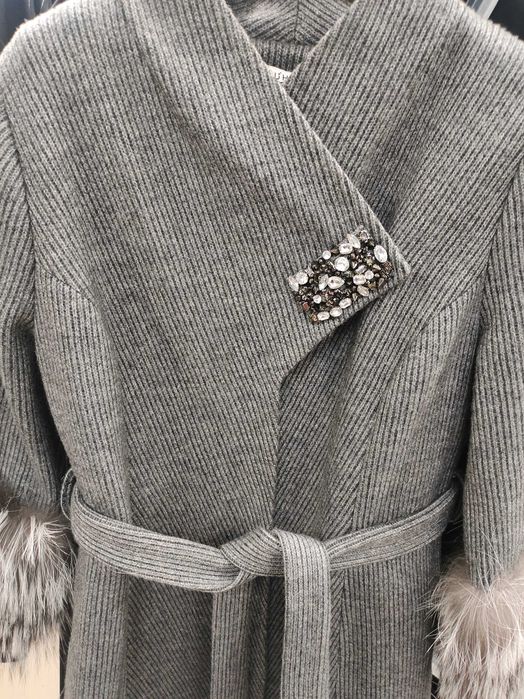 Продам пальто в хорошем состоянии