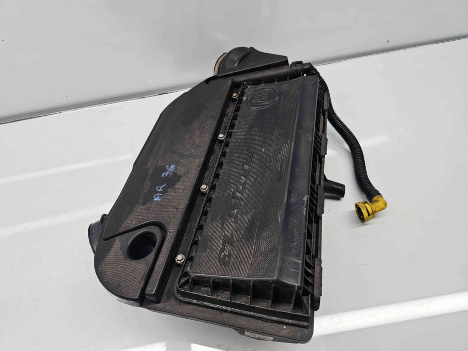 Carcasa filtru aer Fiat 500L Trekking [Fabr 2012-prezent] 51974807 1.3