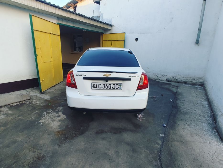 Lacetti 1.8 2011 yil