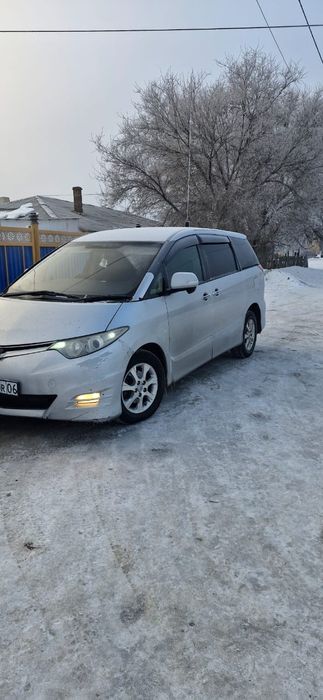 Toyota estima 2008