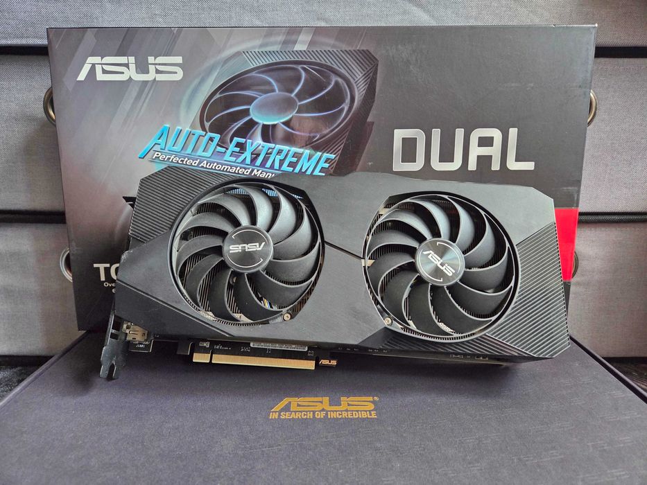 ASUS Dual AMD RX 5600XT 6GB GDDR6 placa video gaming 599RON