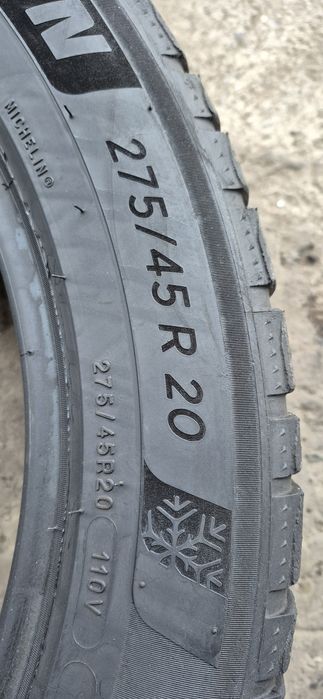 4 anvelope iarna Michelin 275/45/20.Pretul este pe bucata.