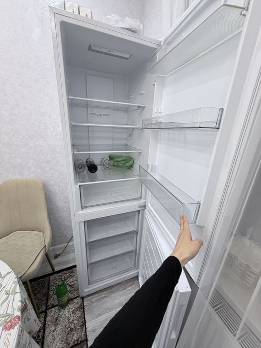 Продам холодильник