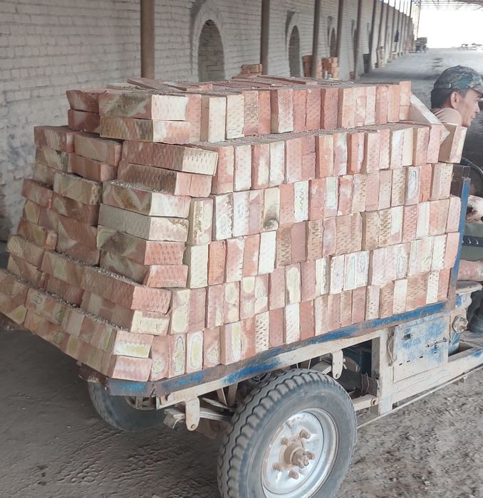 Красный кирпич с доставкой оптом!