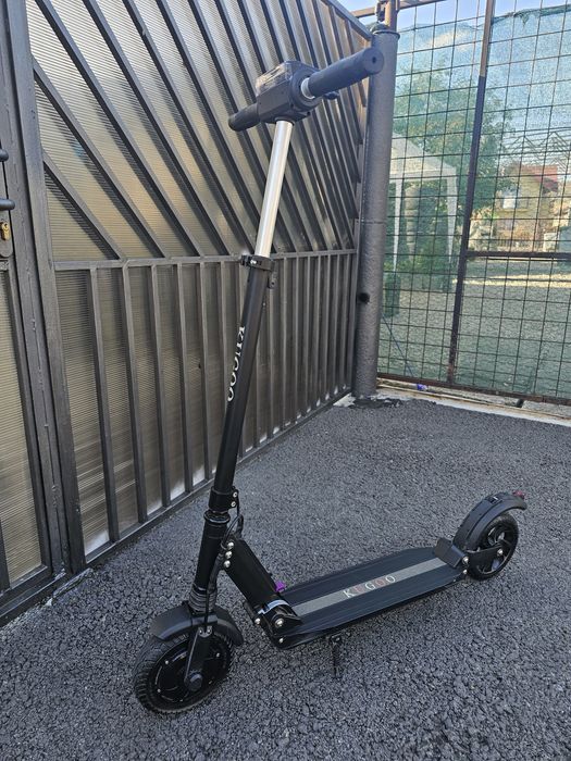 Trotineta electrică KUGOO S3, 350W, 30 km/h, doar 88 km